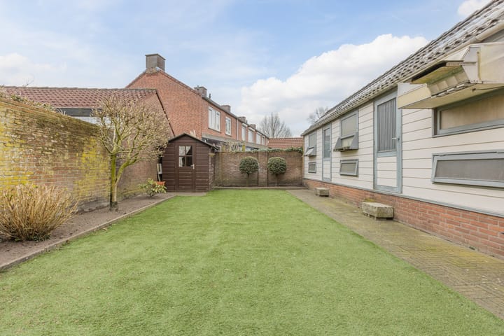 Foto 4 van Bredaseweg 18