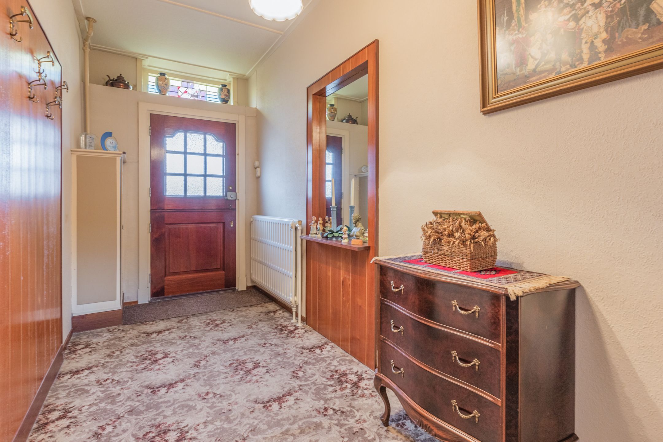 Photo 9 of Bredaseweg 18