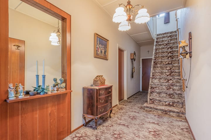 Foto 10 van Bredaseweg 18