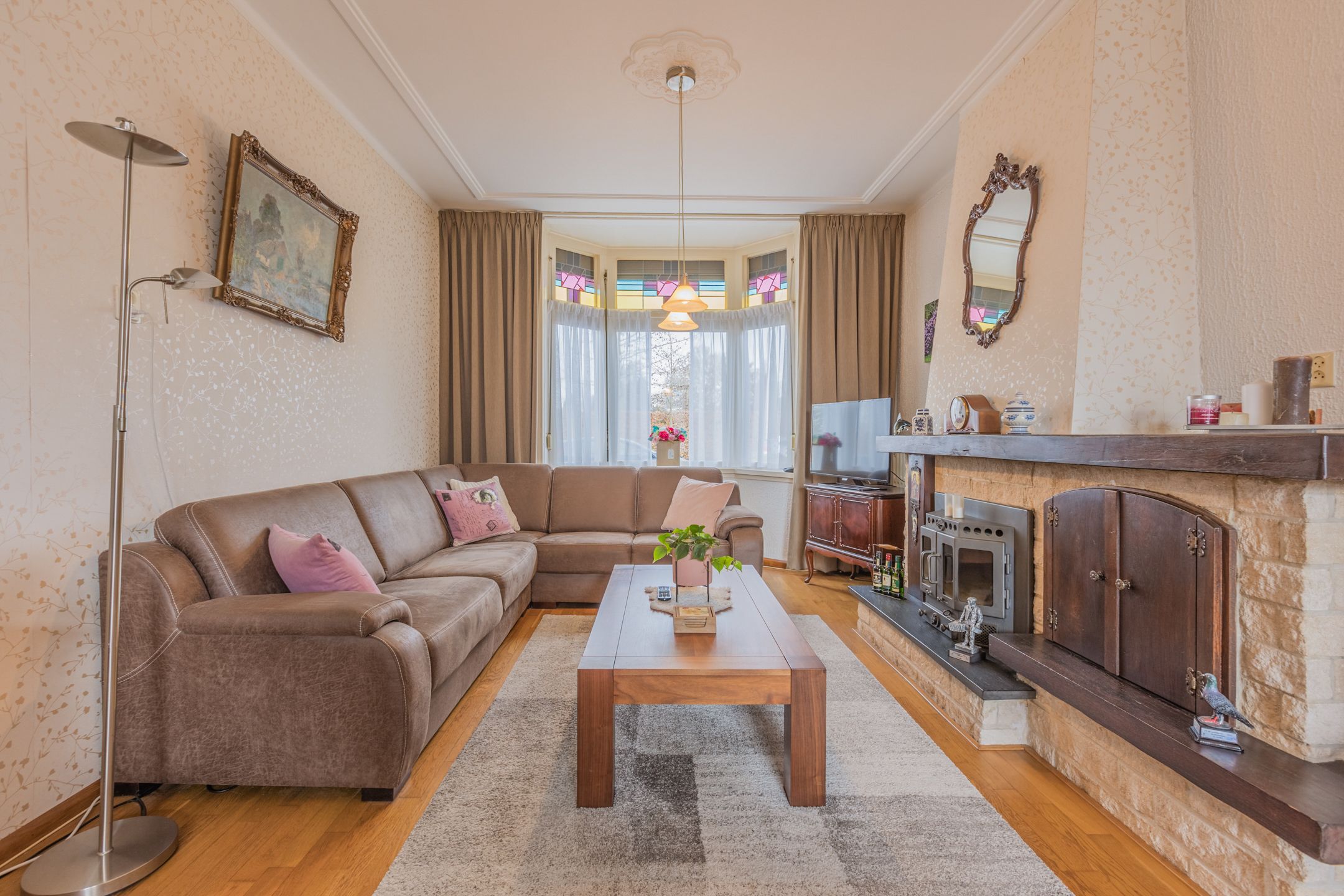 Photo 12 of Bredaseweg 18