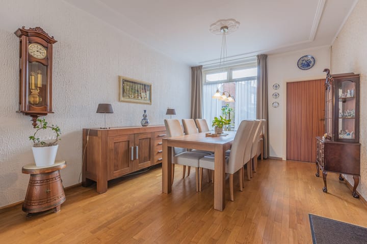 Foto 17 van Bredaseweg 18