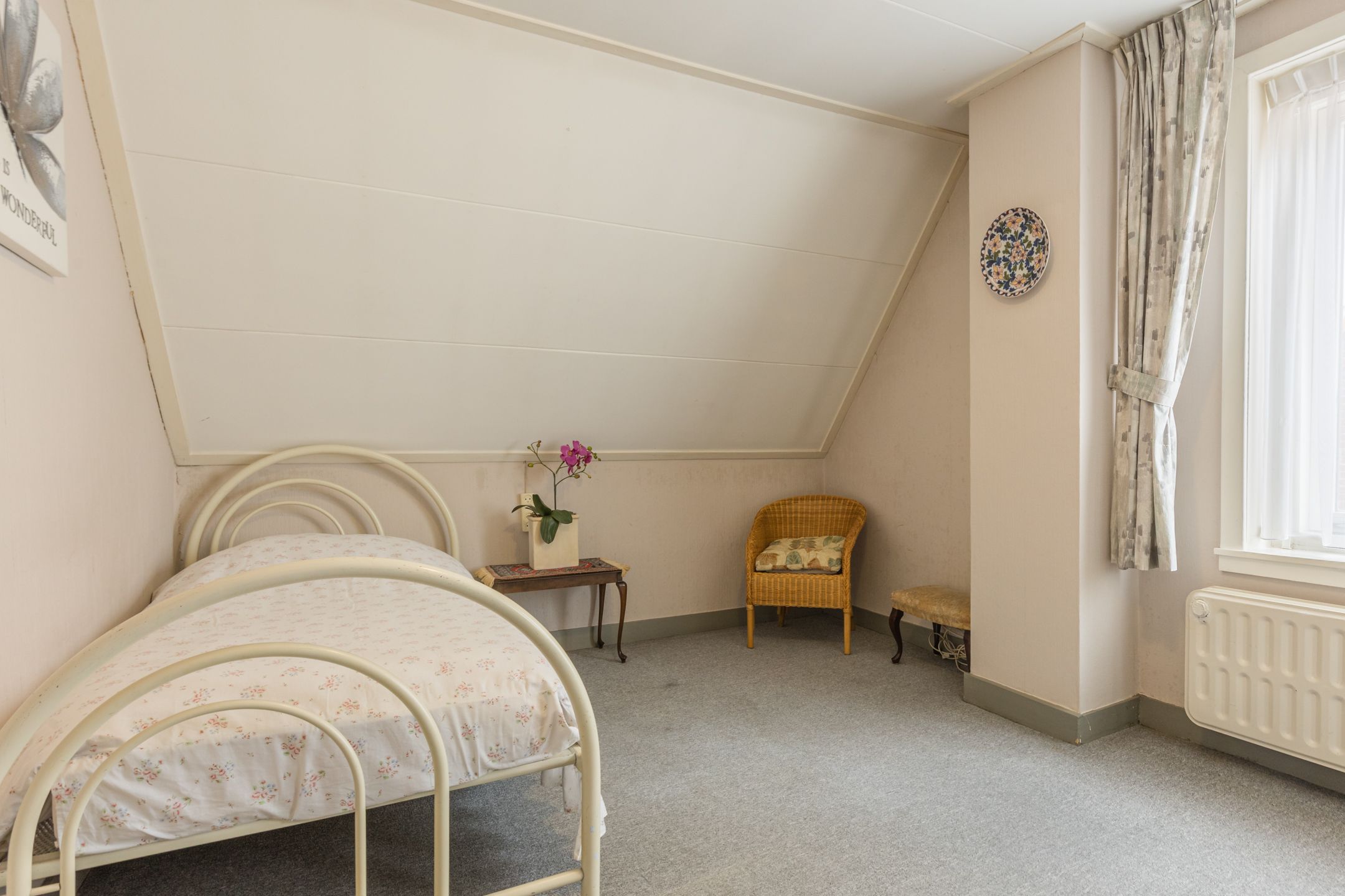 Photo 24 of Bredaseweg 18