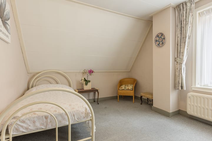 Foto 24 van Bredaseweg 18