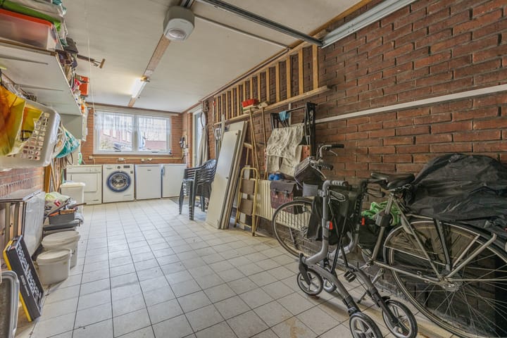 Foto 43 van Bredaseweg 18