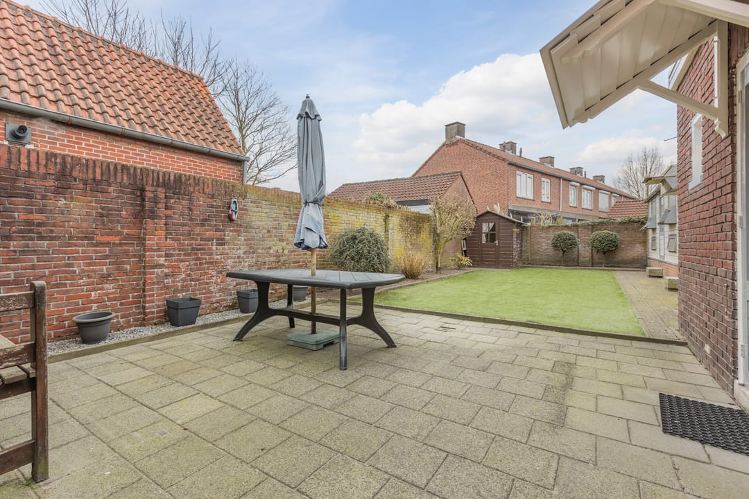 Photo 46 of Bredaseweg 18