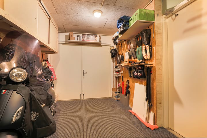 Photo 43 of Laakboulevard 120