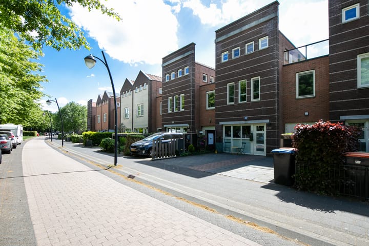 Photo 46 of Laakboulevard 120