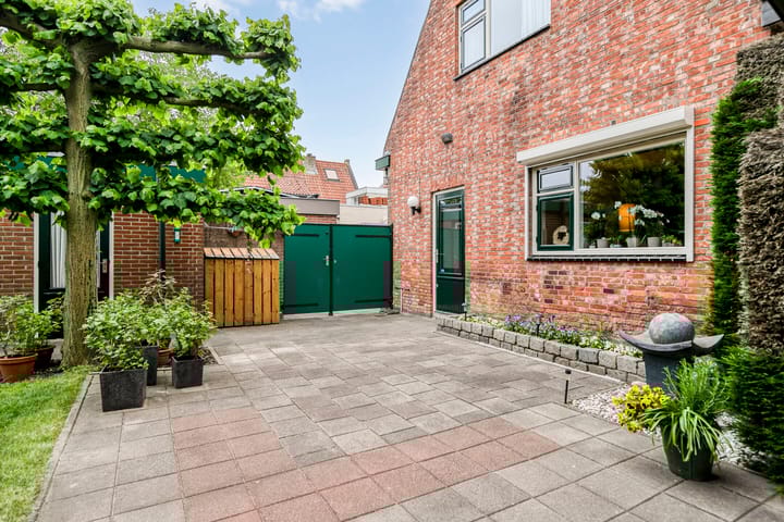 Foto 43 van Stationsstraat 20