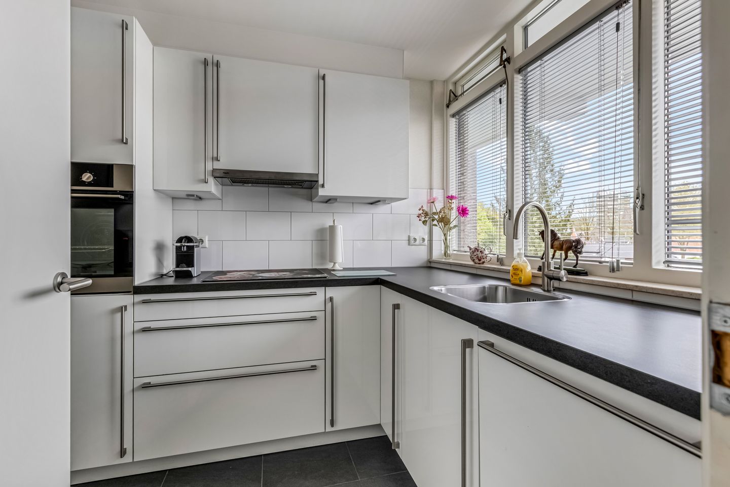 Foto 10 van Lindelaan 22