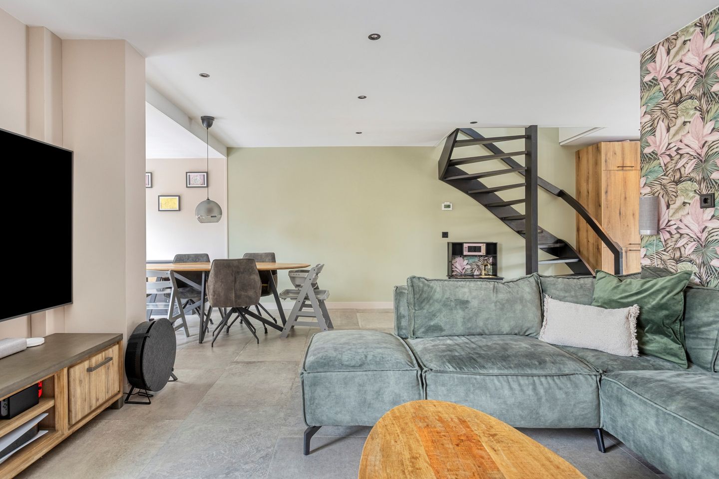 Foto 10 van Paulina van Weellaan 13-A