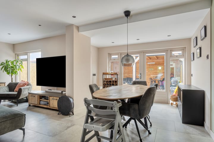 Foto 11 van Paulina van Weellaan 13-A