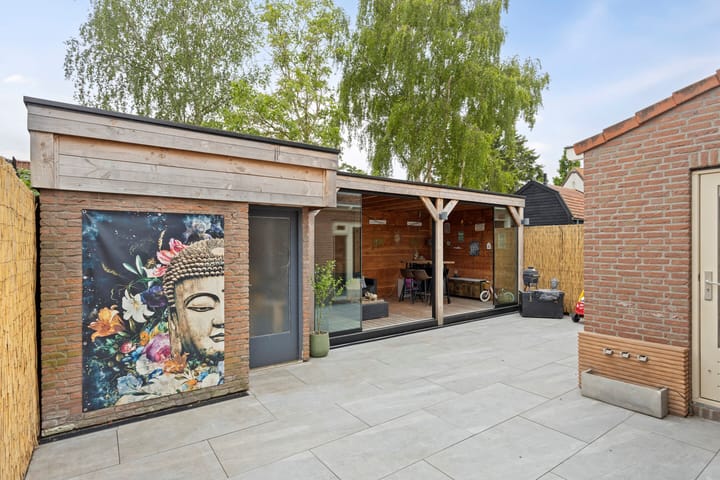 Foto 27 van Paulina van Weellaan 13-A