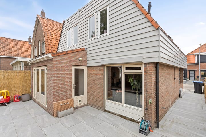 Foto 29 van Paulina van Weellaan 13-A