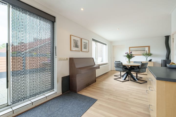 Foto 19 van Floralaan 9