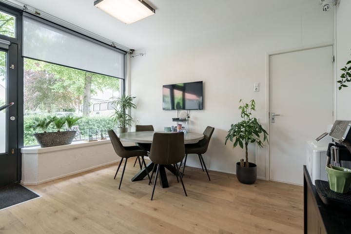 Foto 27 van Floralaan 9