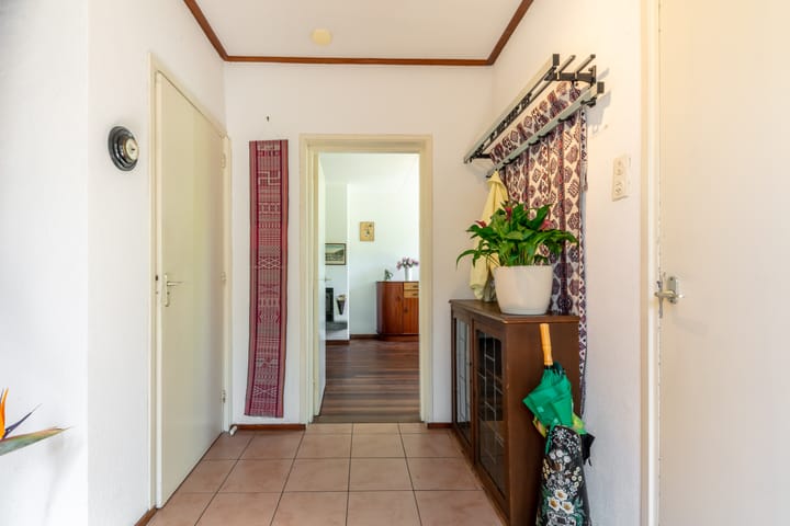 Foto 7 van v d Meerweg 5-B