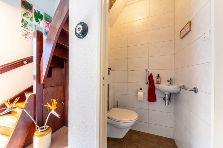 Foto 8 van v d Meerweg 5-B