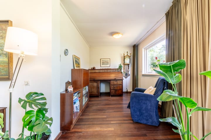 Foto 11 van v d Meerweg 5-B