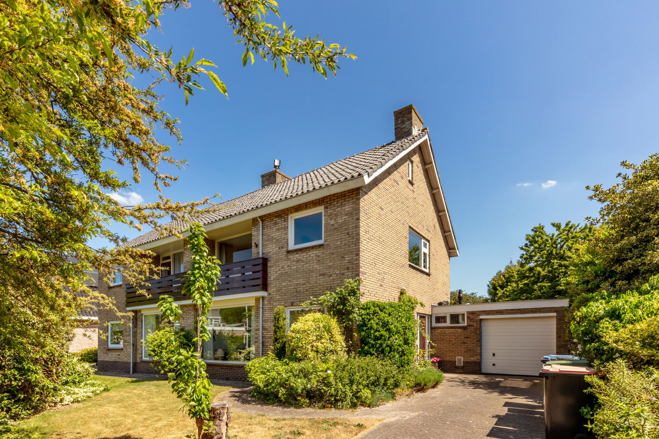 Foto 42 van v d Meerweg 5-B