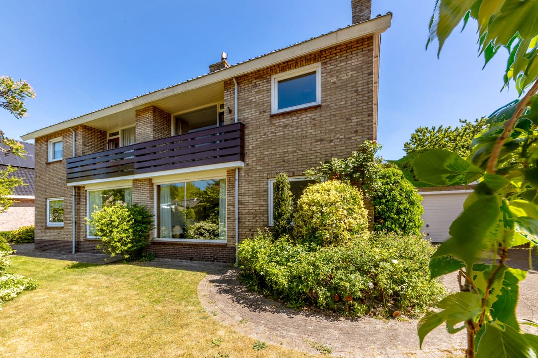 Foto 43 van v d Meerweg 5-B