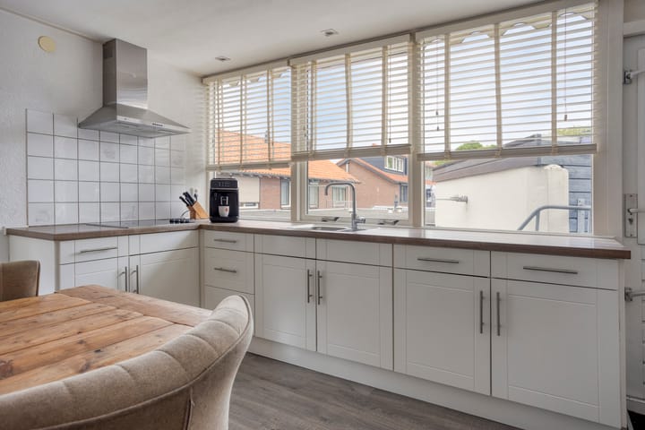 Photo 28 of Hoofdweg 162