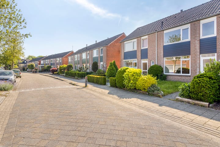 Foto 3 van Merelstraat 58