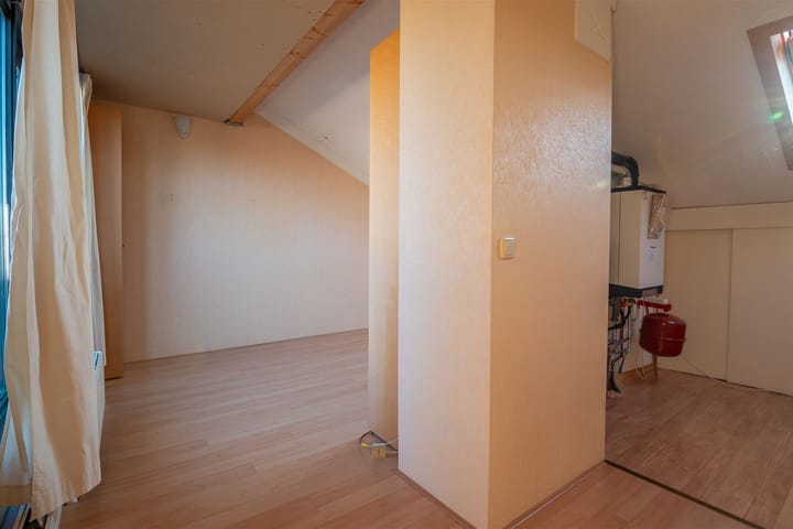 Photo 27 of Sigarenmaker 18