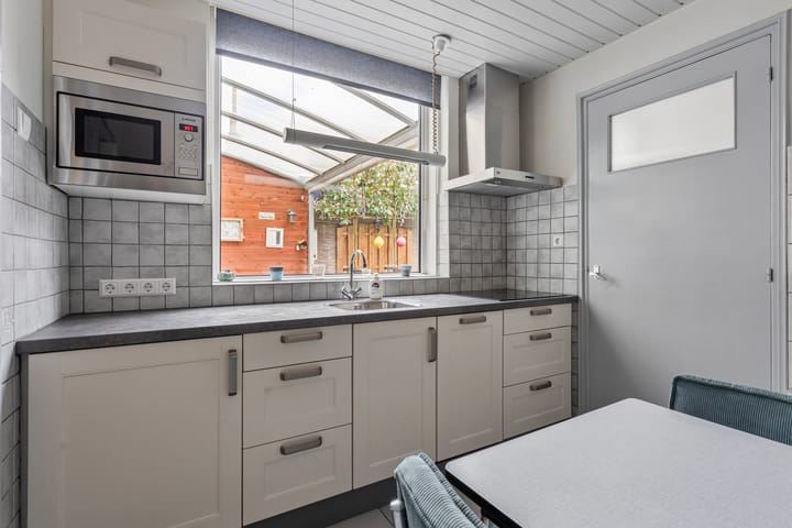 Foto 11 van Van Hogendorpstraat 53-A