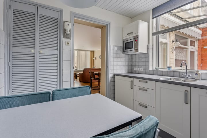 Foto 12 van Van Hogendorpstraat 53-A