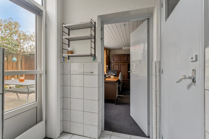 Foto 13 van Van Hogendorpstraat 53-A