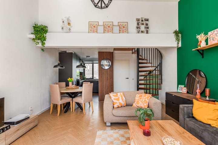 Foto 11 van Bartokweg 93