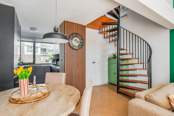 Foto 17 van Bartokweg 93