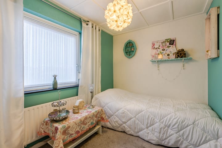 Photo 38 of Karolinastraat 19