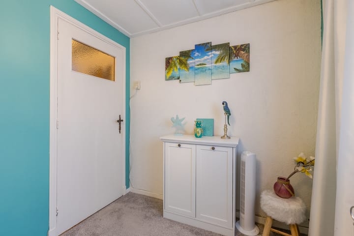 Photo 39 of Karolinastraat 19