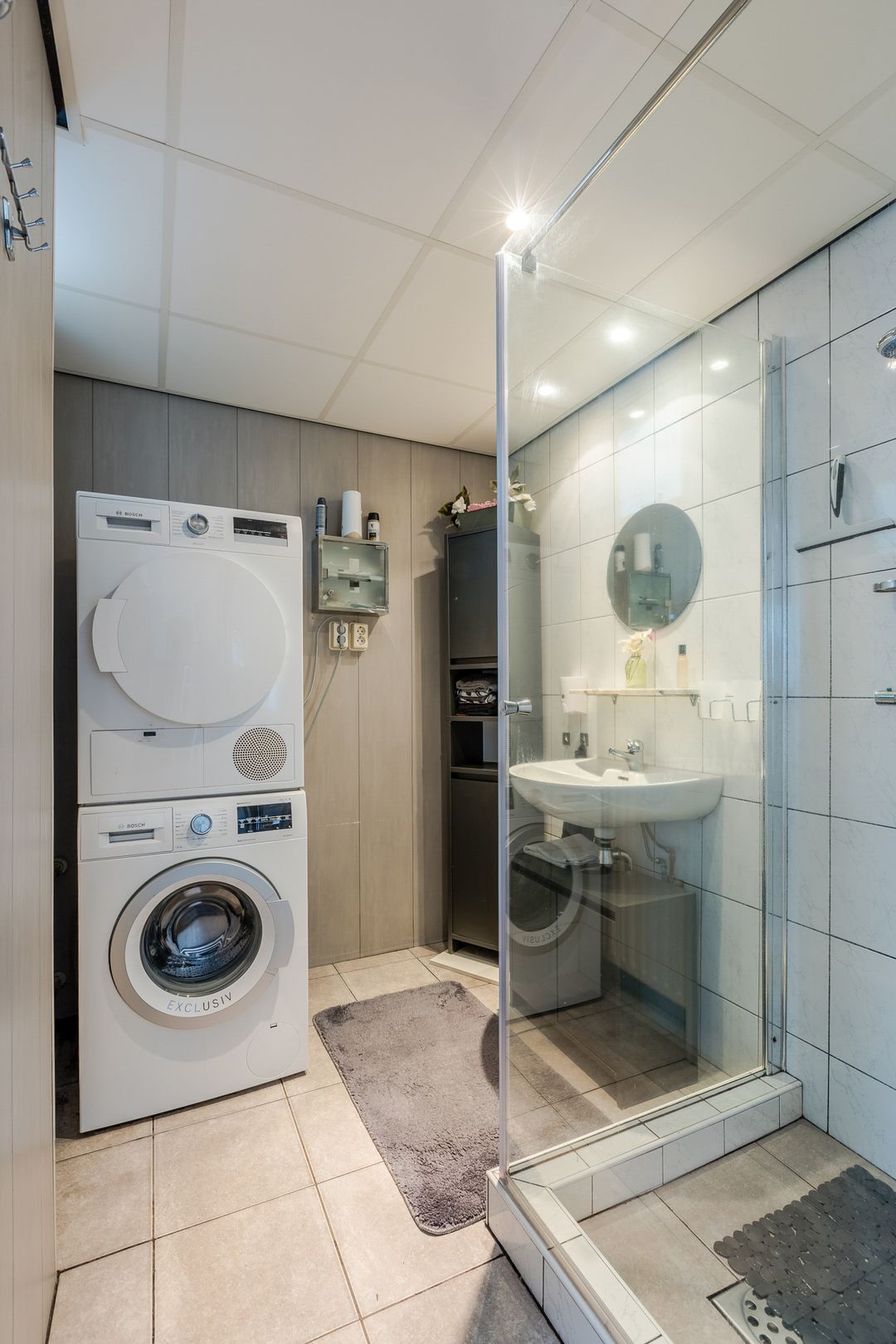 Foto 43 van Karolinastraat 19