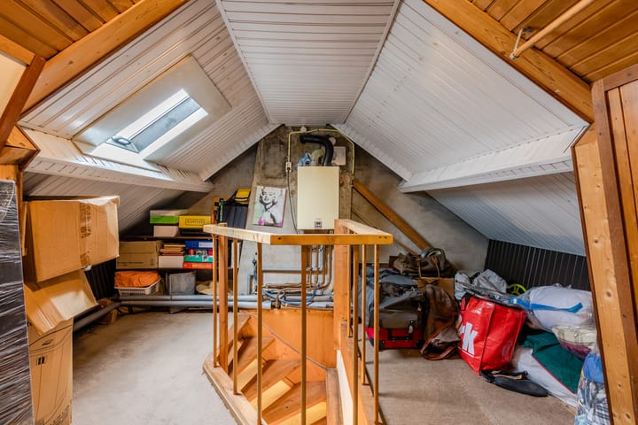 Photo 48 of Karolinastraat 19