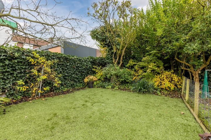 Photo 59 of Karolinastraat 19