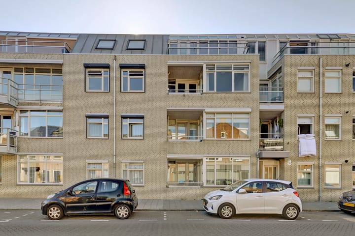 Dwarsstraat 58