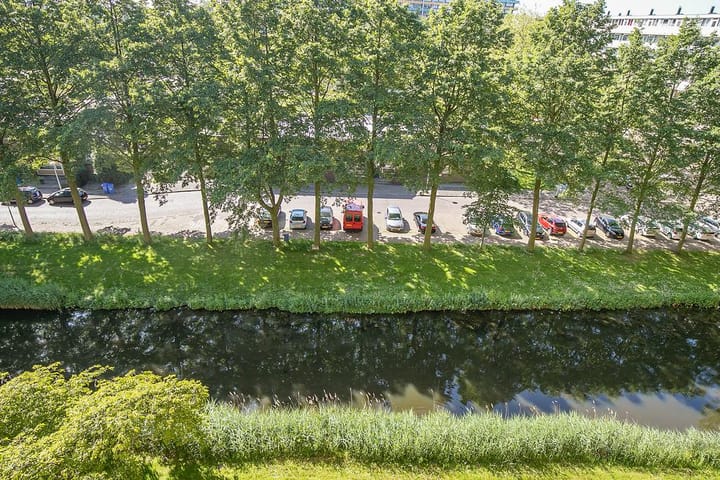 Foto 27 van Arthur van Schendelplein 94