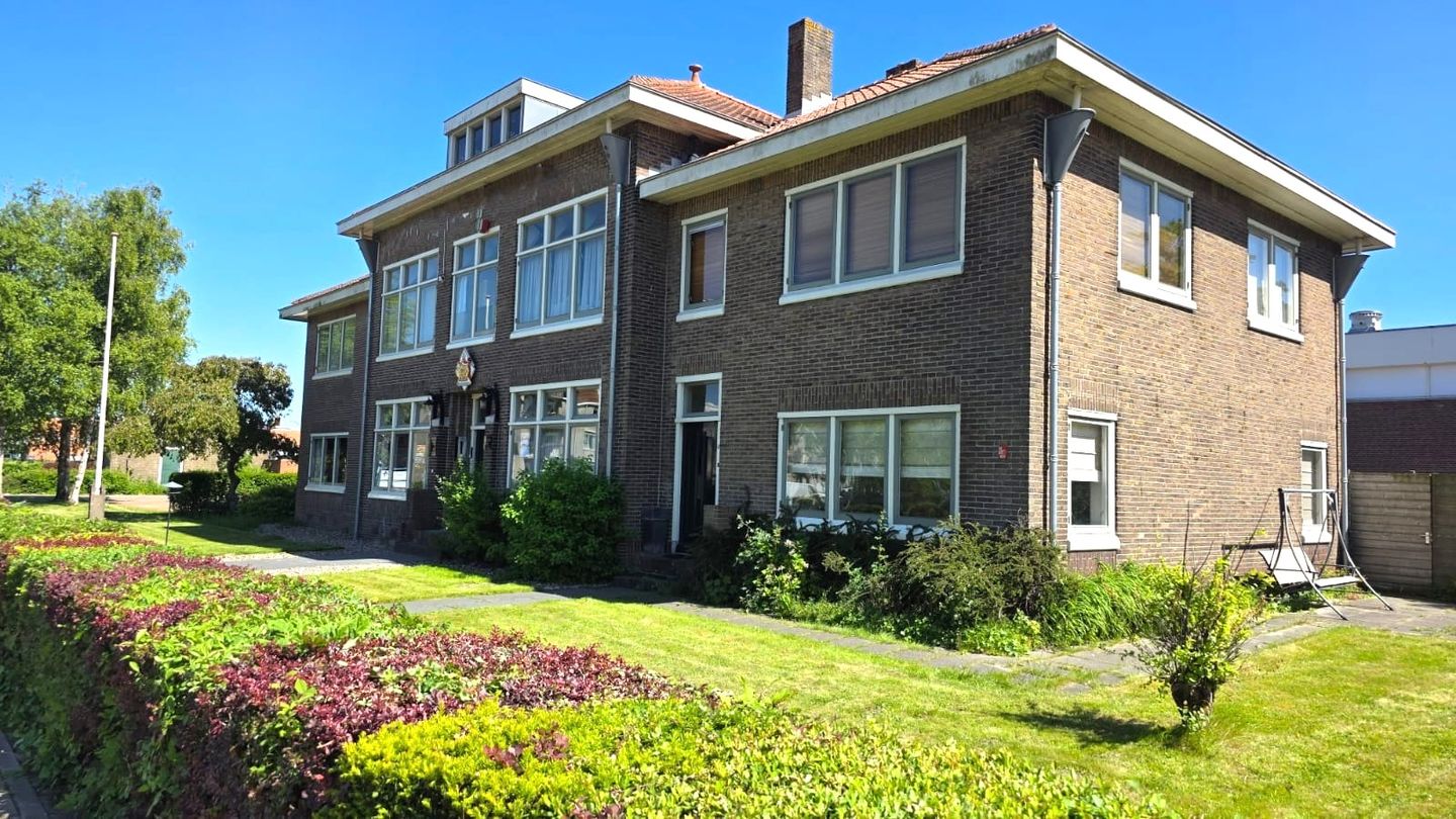 View photo 1 of Geldelozeweg 47