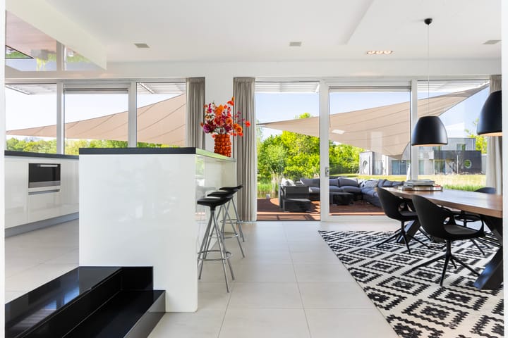 Photo 29 of Waterlelie 15