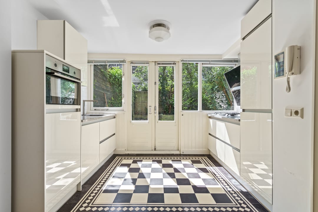 Foto 11 van Justus van Effenstraat 5