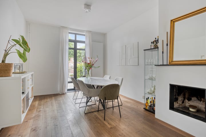 Foto 9 van Monseigneur Schrijnenstraat 13