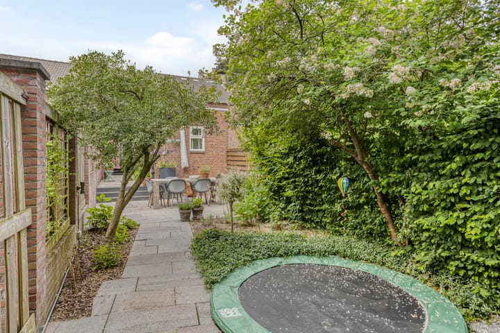 Foto 27 van Monseigneur Schrijnenstraat 13