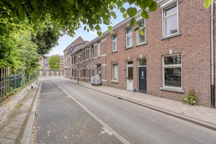 Foto 35 van Monseigneur Schrijnenstraat 13