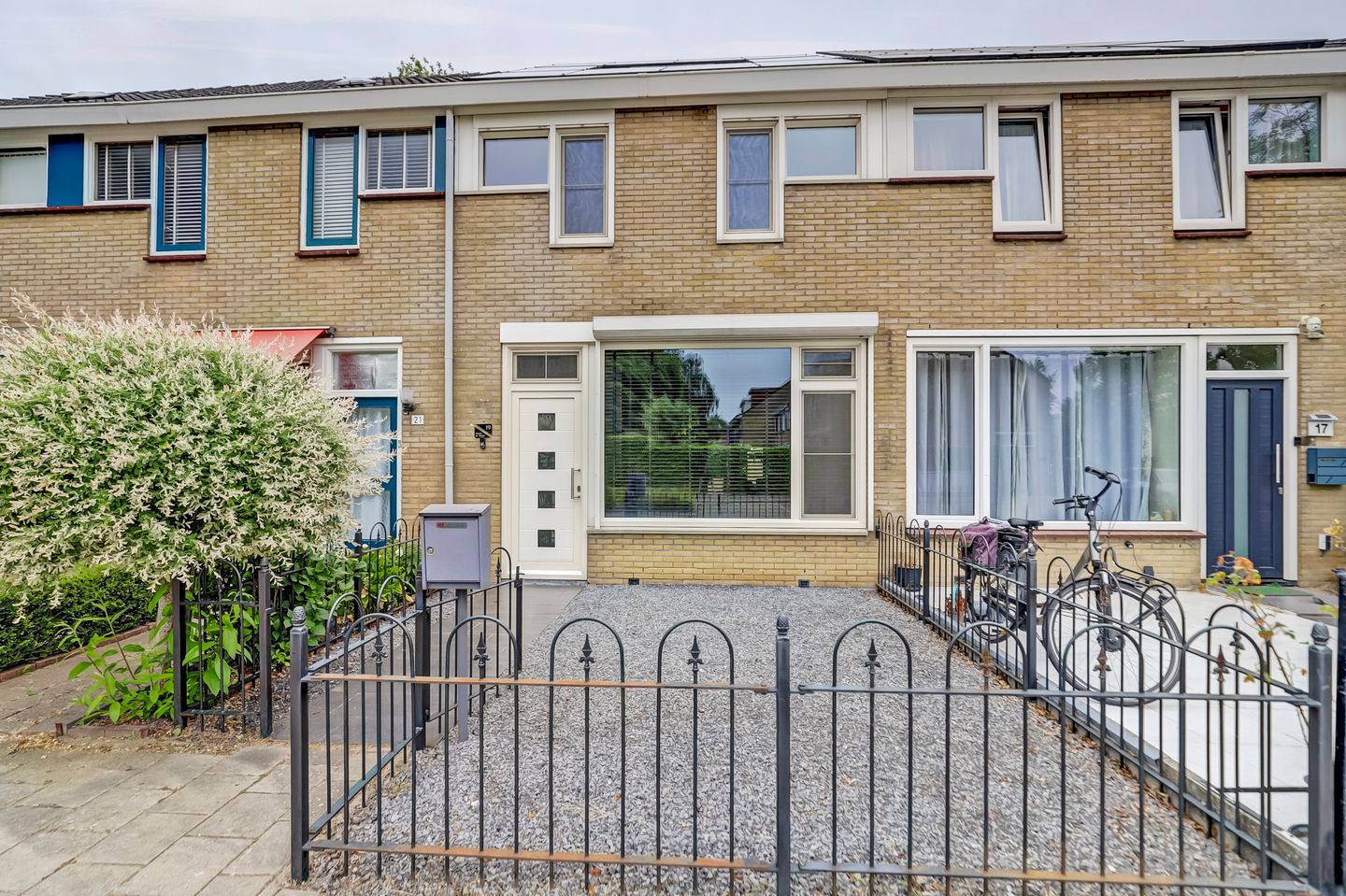 Foto 1 van Stikkerstraat 19