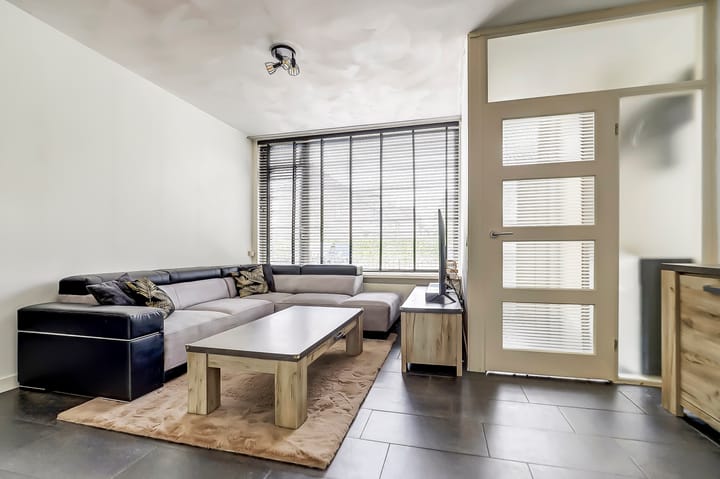 Foto 6 van Stikkerstraat 19