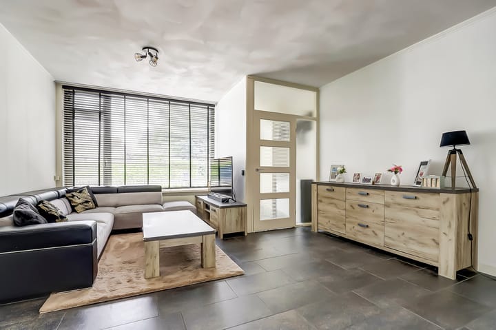 Foto 7 van Stikkerstraat 19