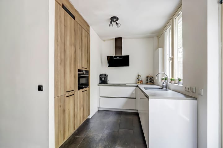 Foto 10 van Stikkerstraat 19