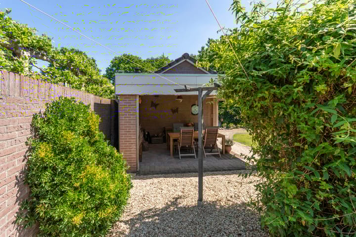 Foto 22 van Merseloseweg 4